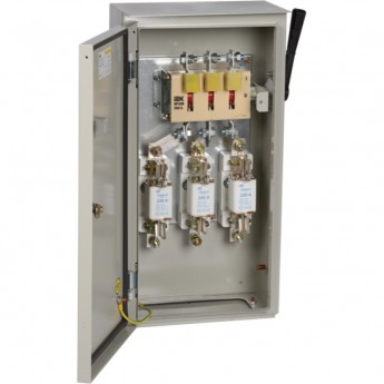 Ящик с рубильником и предохранителями IEK ЯРП-250А У1 IP54